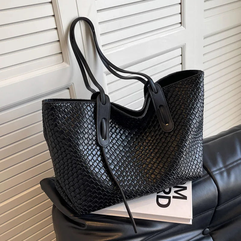Lauren Tote Bag