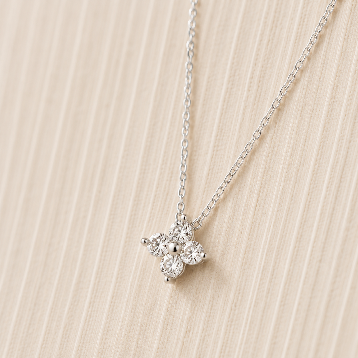 Alyssa Clover Necklace